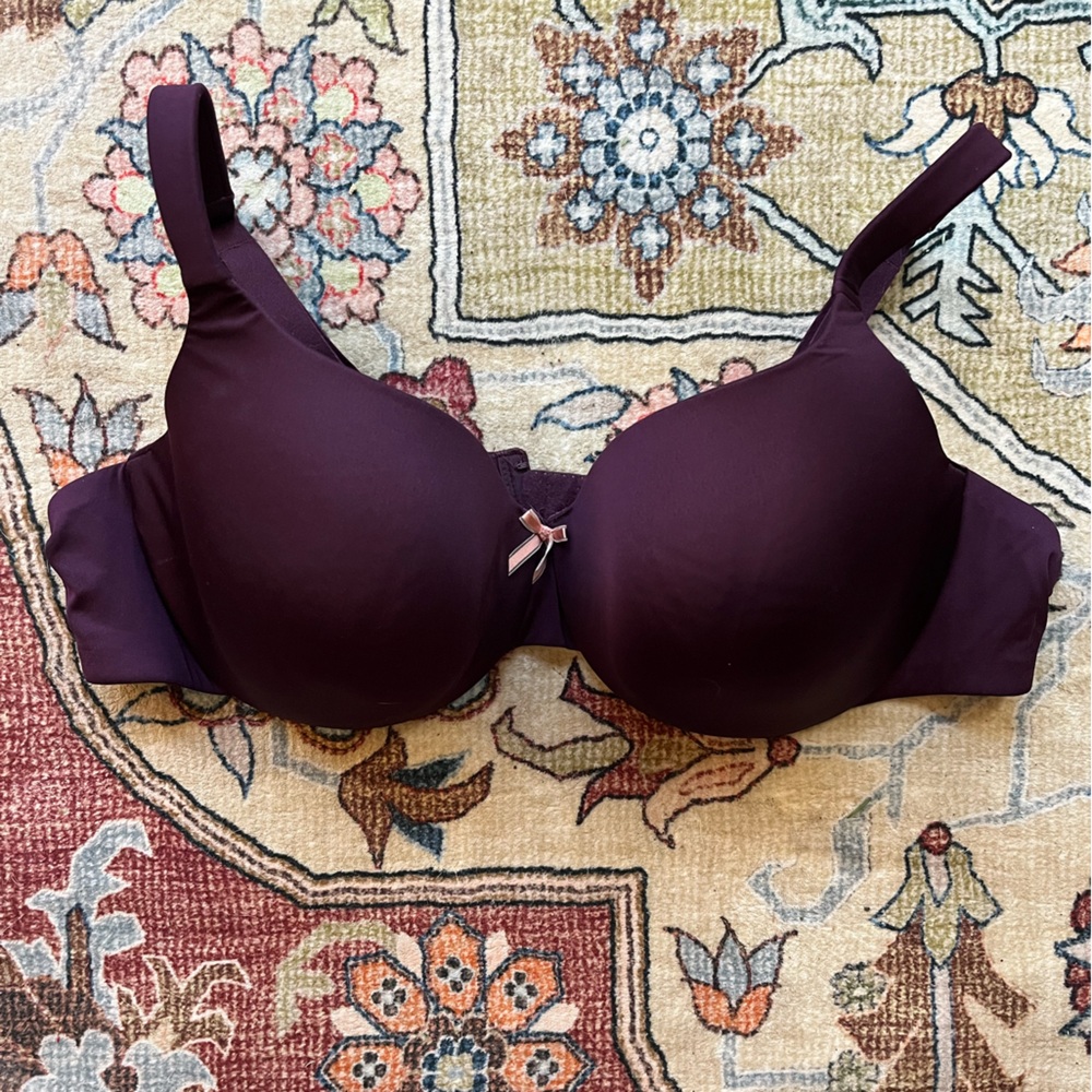 Cacique 46C Lightly Lined T-Shirt bra, plum color. Barely worn.